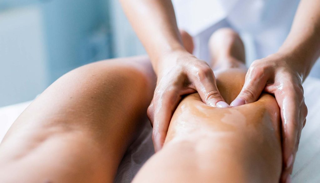 Personalised remedial massage treatment at Toccarē Massage & Lymphatics on the Sunshine Coast.